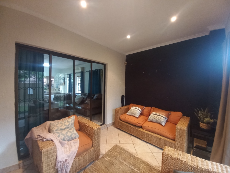 3 Bedroom Property for Sale in Safari Gardens North West